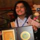 أمير الرياض يكرم الطفلة غلا الخالدي من ذوي الاحتياجات الخاصة لاختيارها سفيرةً للنوايا الحسنة #أنحاء