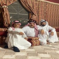 قام الاستاذ : محمد بن ماجد العويد العليان  بزيارة أخويّه إلى ( ولد عمه بدر رمضان الركيض العليان ابومحمد ) في ( تركيا - ديوان بني خالد )