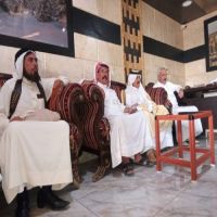 الشيخ فيصل الباشا يلبي دعوة الدبيسات في معردس